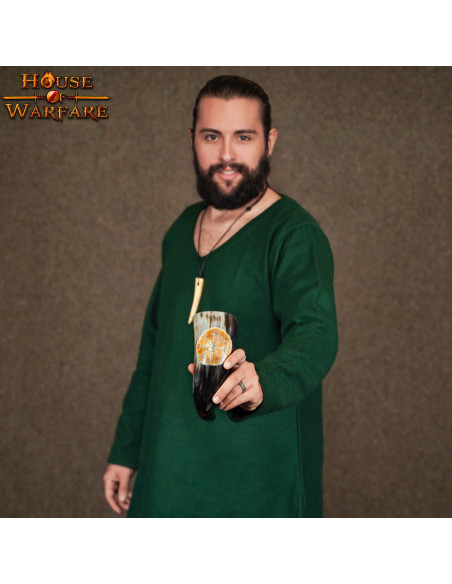 Corne à boire viking avec vegvísir