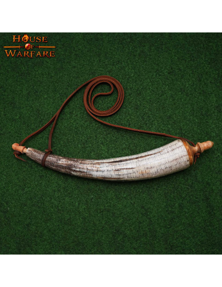 Elégant poudrier en corne de corne...