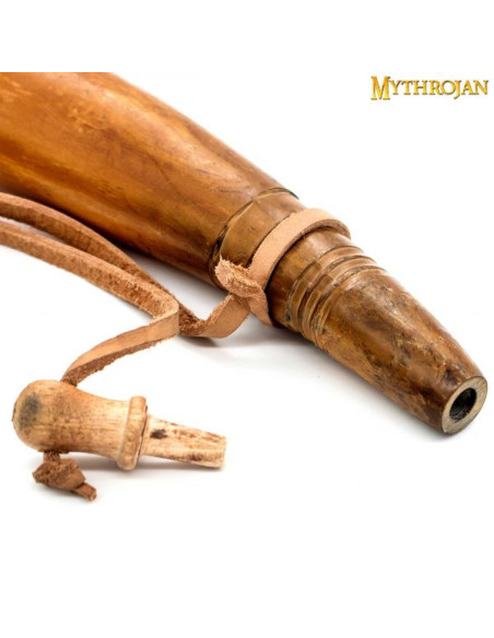 Boîte à poudre en corne sculptée à la...