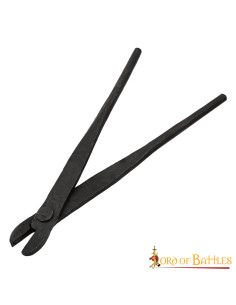 Riveteuse pour cotte de mailles avec anneaux de 6 mm.