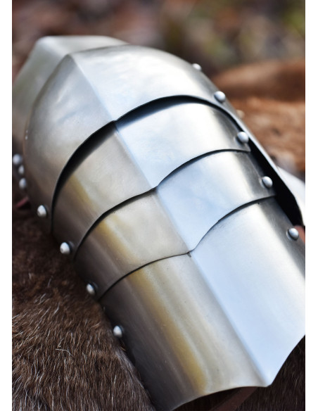 Paire de genouillères médiévales en...