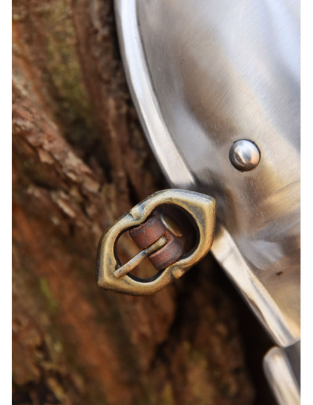 Grèves médiévales avec genouillères...