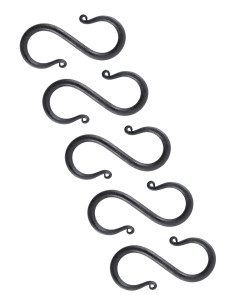 Ensemble de 5 crochets médiévaux en forme de S