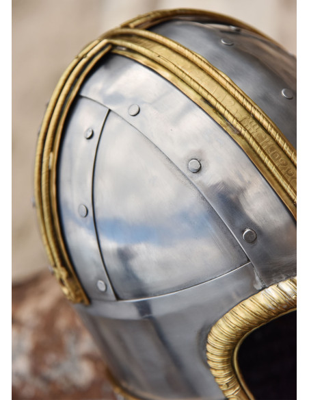 Casque Coppergate, avec pendu riveté,...