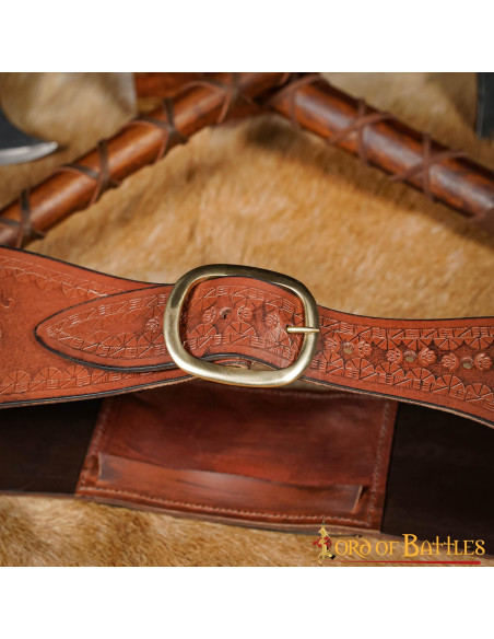 Ceinture de guerrier médiéval en cuir...