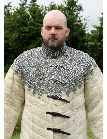 Manteau d'évêque avec lanières de cuir