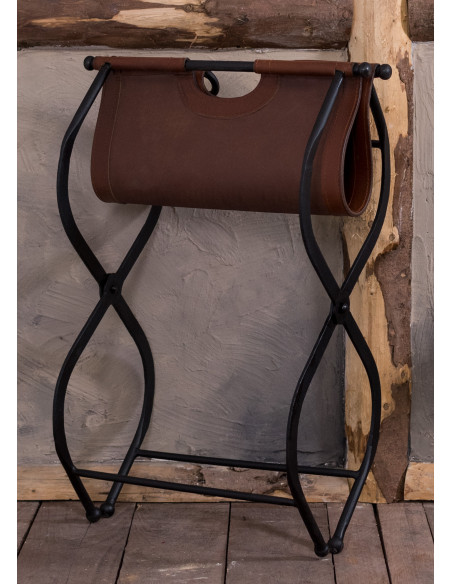 Tabouret pliant romain et médiéval en...