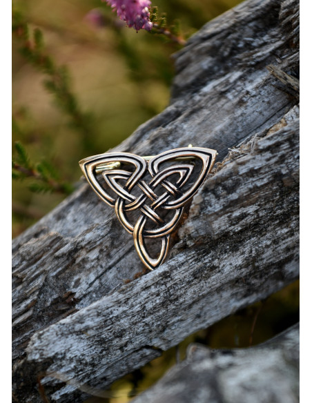 Fibule celtique Triquetta en bronze...