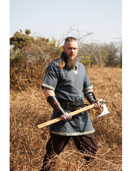 Tunique romaine bleue avec broderie