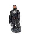 Chevalier templier miniature avec masse et bouclier (22 cm.)
