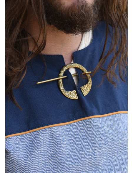 Broche celtique avec anneau de type...