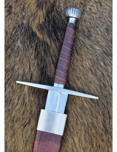 Longue épée décorative médiévale avec fourreau (116,5 cm.) 2