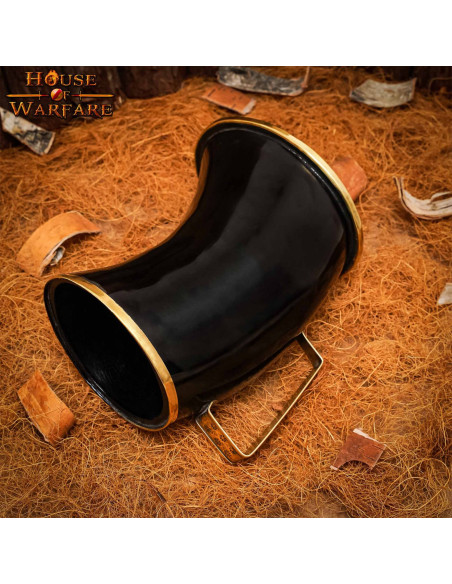 Cruche médiévale en corne de corne...