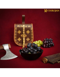 Bol médiéval en corne de boeuf (4,5x12,7 cm.) 2