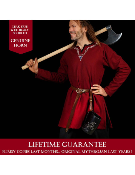 Cruche de noeuds celtiques en corne...