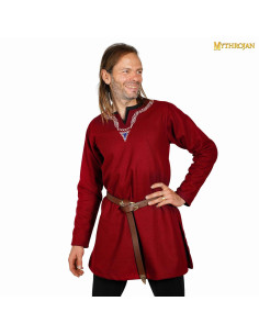 Tunique viking au col passepoilé - bordeaux