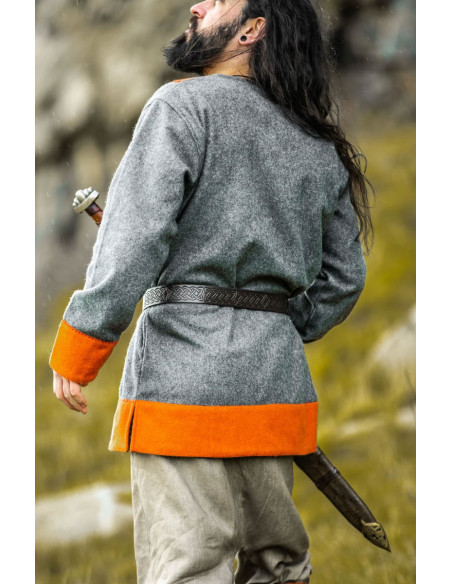 Tunique viking en laine modèle...