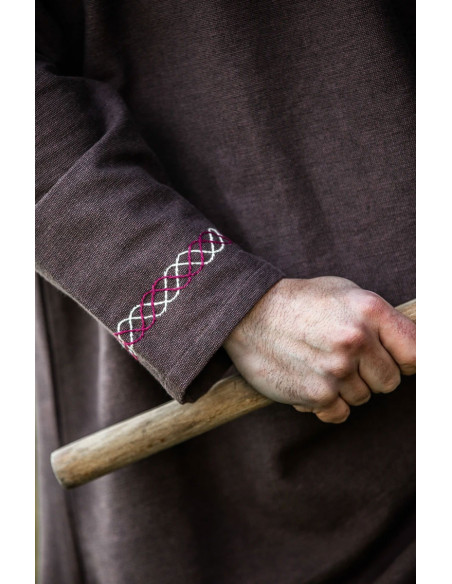 Tunique viking avec broderie Freki,...