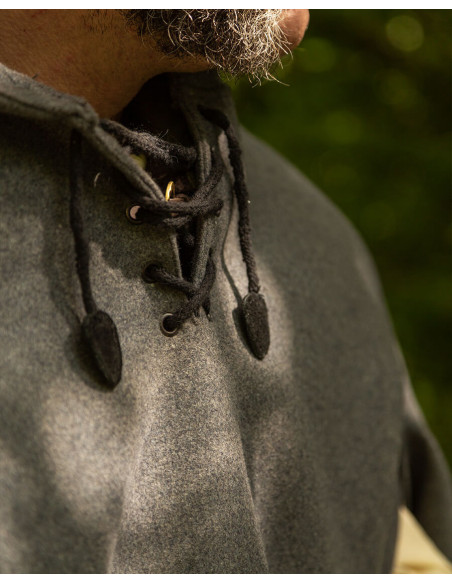 Cape Renaissance en laine, modèle...