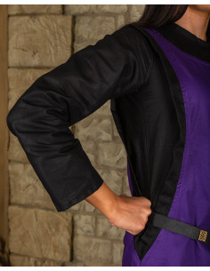 Robe médiévale dame Juliana, couleur lilas 2