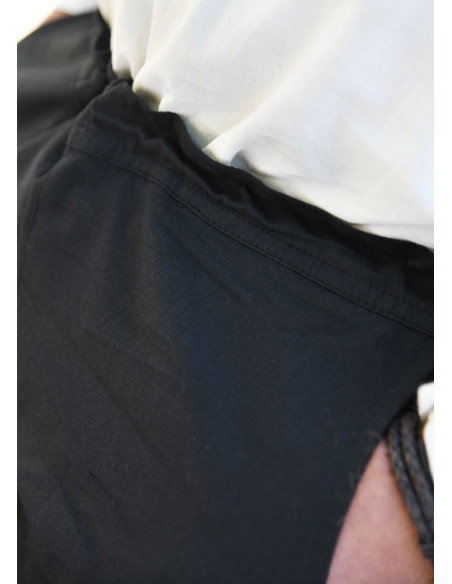 Pantacourt à lacets modèle Jonte,...