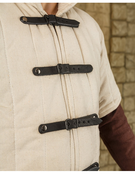 Long gambison médiéval modèle...