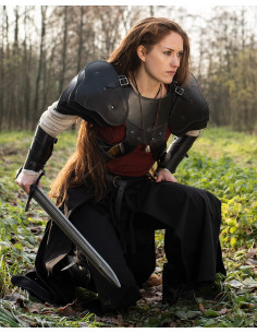 Jupe battle modèle Victor, coloris noir 2