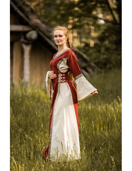 Robe médiévale femme modèle de soirée...