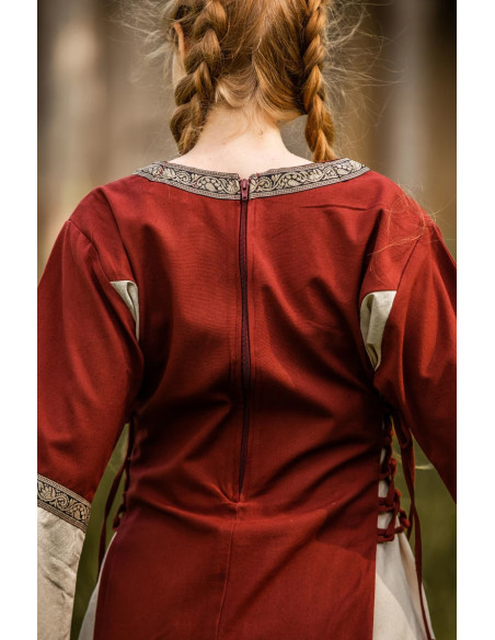 Robe médiévale femme modèle de soirée...