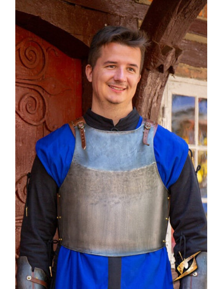Cuirasse médiévale du renégat,...