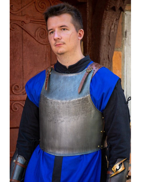 Cuirasse médiévale du renégat,...