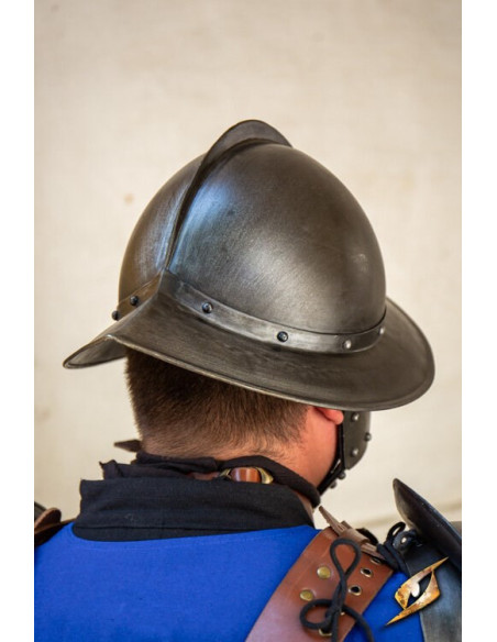 Casque Morion de la série Sovereign...