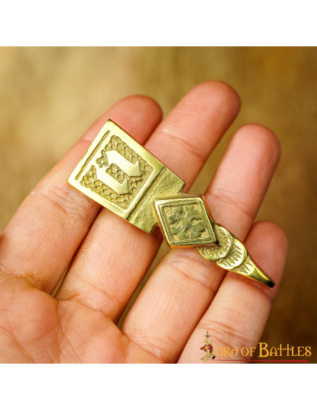 Accessoire médiéval décoratif en...