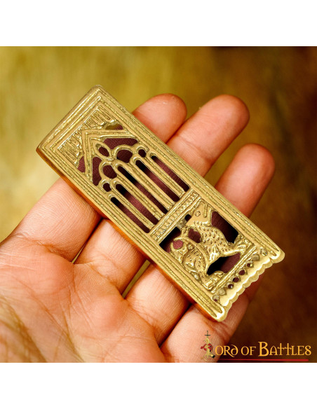 Accessoire décoratif médiéval en...