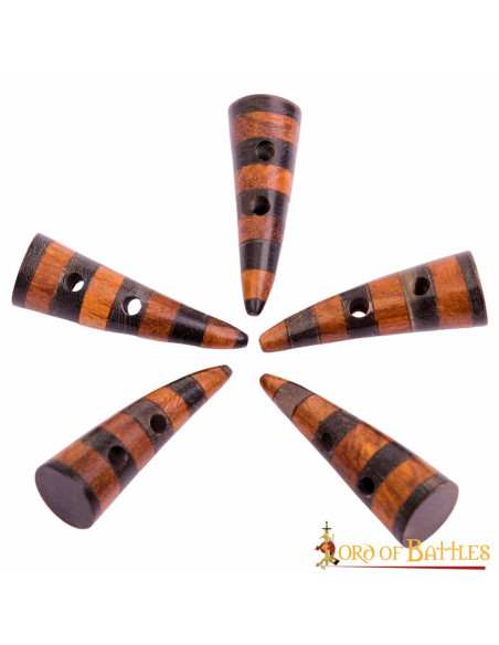 Lot de 5 fermoirs en corne décorés...