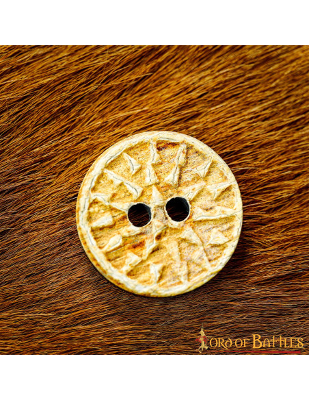 Ensemble 5 boutons médiévaux décorés...