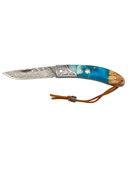 Couteau en acier Damas, 73 couches