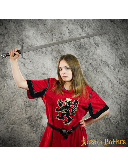 Tunique médiévale rouge avec lion...