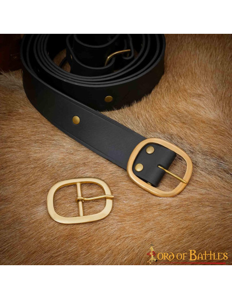 Boucle de ceinture ovale médiévale...