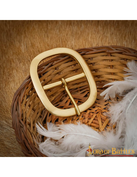 Boucle de ceinture ovale médiévale...