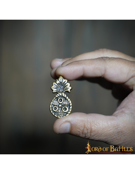 Lot de 5 ornements ananas en laiton...