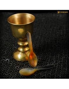 Mettez 4 cuillères médiévales en corne dans votre cuisine 2