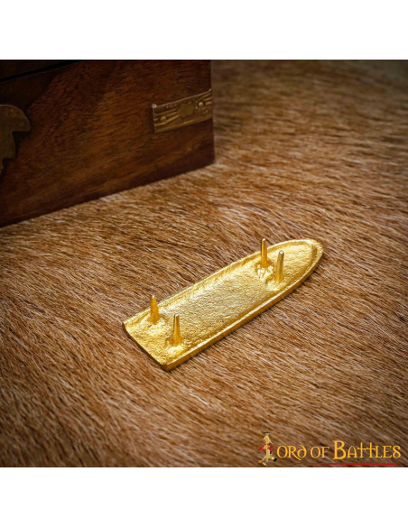 Pointe de ceinture médiévale étroite...