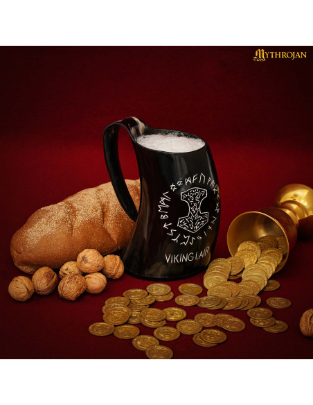Pichet à hydromel en corne Viking...