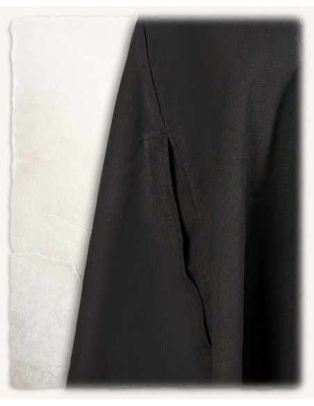 Cape médiévale, type corbeau, en...