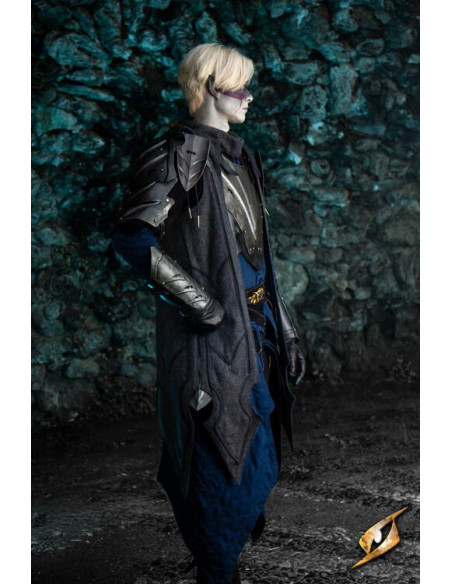 Charme de nuit du manteau d'elfe noir