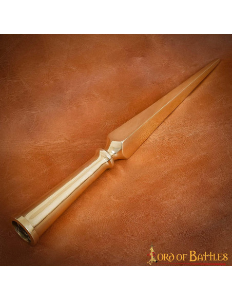 Fer de lance romain en laiton massif...