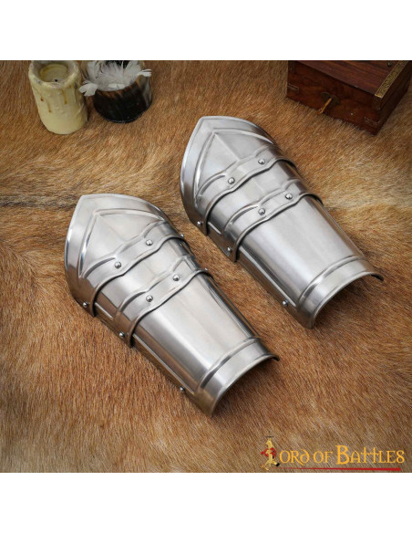 Bracelets en acier médiévaux...