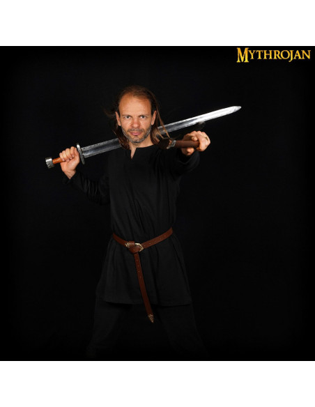 Tunique médiévale noire pour enfant...