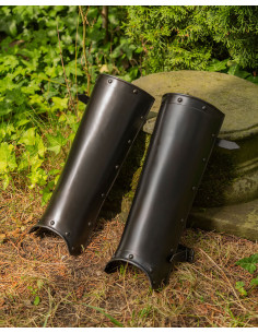 Grèves médiévales de Jost en acier noirci